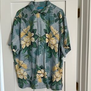 Silk blend short sleeve camp shirt
